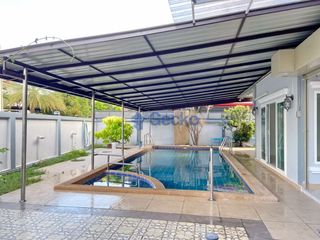 Haus zum Kauf mit 4 Zimmer in Bang Lamung, Chonburi