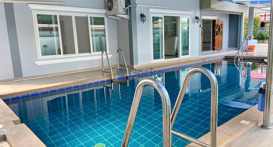 Haus zum Kauf mit 4 Zimmer in Bang Lamung, Chonburi