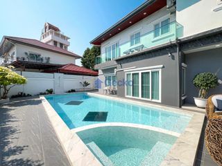 For sale 4 bedrooms house in Bang Lamung, Chonburi