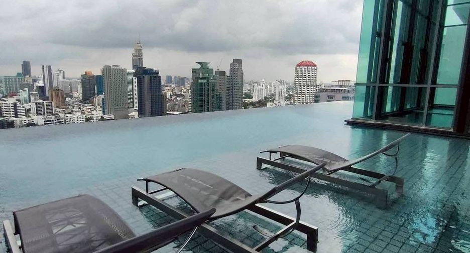 Condo en alquiler de 1 habitaciones en Khlong Toei, Bangkok