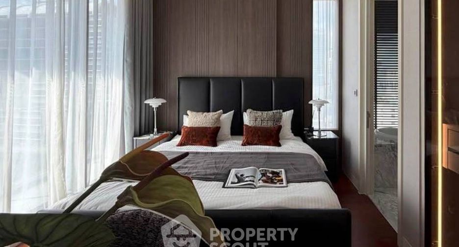 For rent 2 bedrooms condo in Watthana, Bangkok