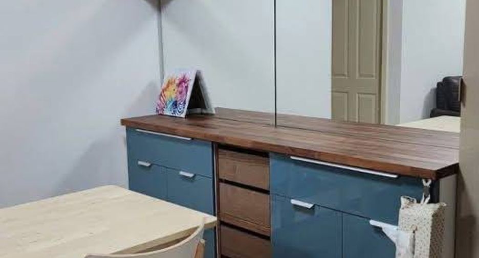 For rent 2 ベッドルーム condo in Huai Khwang, Bangkok