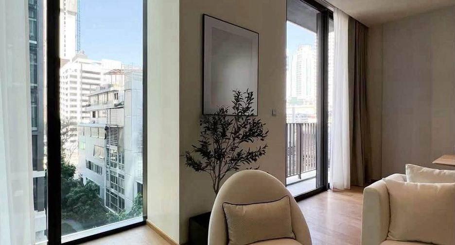 À louer 2 chambres condo à Pathum Wan, Bangkok