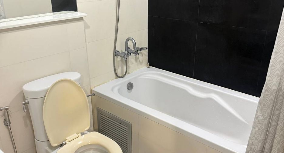 For rent 1 Beds condo in Khlong Toei, Bangkok
