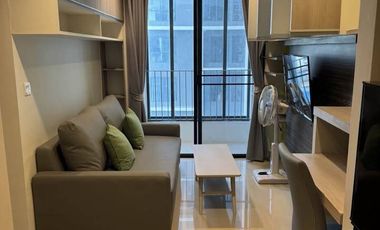 Condo en alquiler de 2 habitaciones en Khlong San, Bangkok