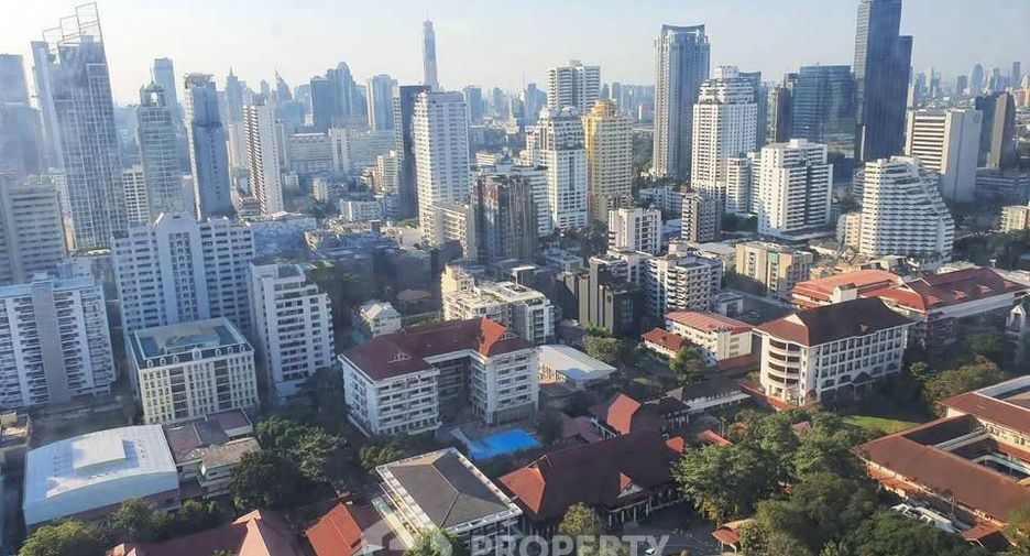 For rent 1 bed condo in Watthana, Bangkok