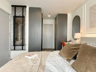 Wohnung zur Miete mit 1 Zimmer in Bang Rak, Bangkok