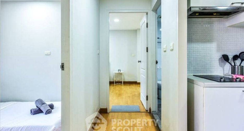 À louer 2 chambres condo à Khlong San, Bangkok