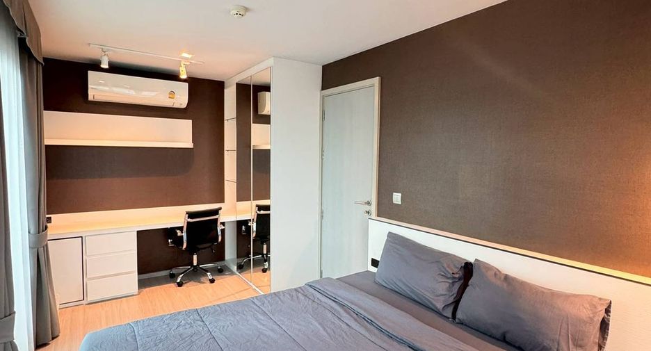 For rent 2 bedrooms condo in Chatuchak, Bangkok