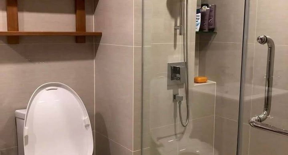 Wohnung zur Miete mit 1 Zimmer in Bang Na, Bangkok