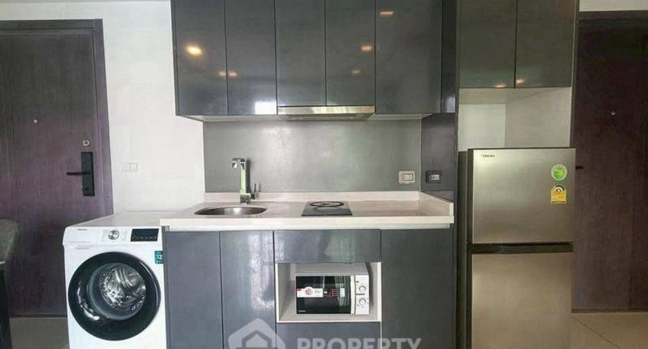 For rent 2 bedrooms condo in Bang Lamung, Chonburi