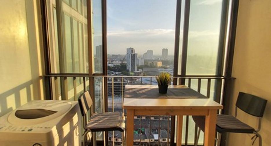 À louer 1 chambre condo à Bang Na, Bangkok