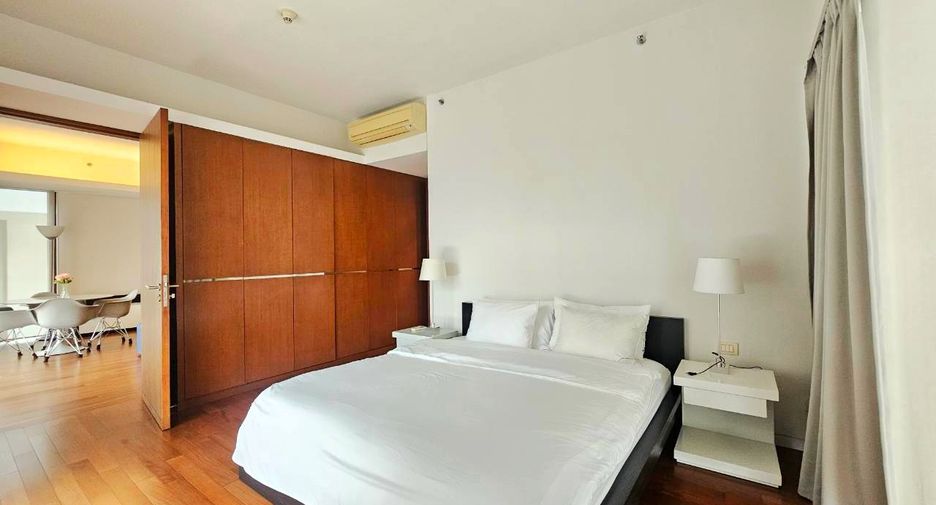 Condo en alquiler de 2 habitaciones en Pathum Wan, Bangkok