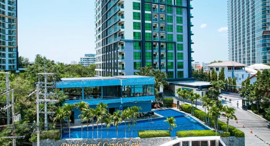 For sale 2 bedrooms condo in Jomtien, Pattaya
