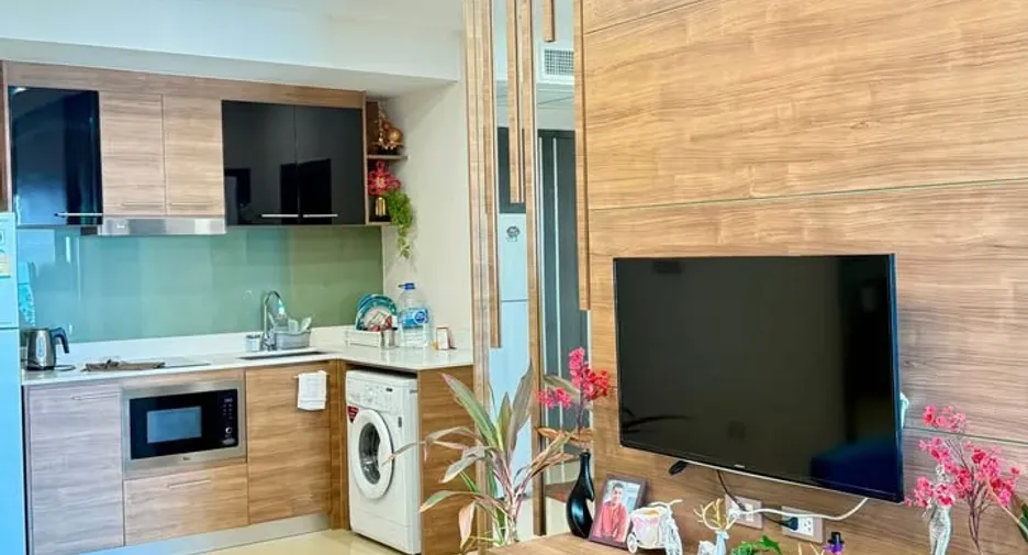 For sale 2 bedrooms condo in Jomtien, Pattaya