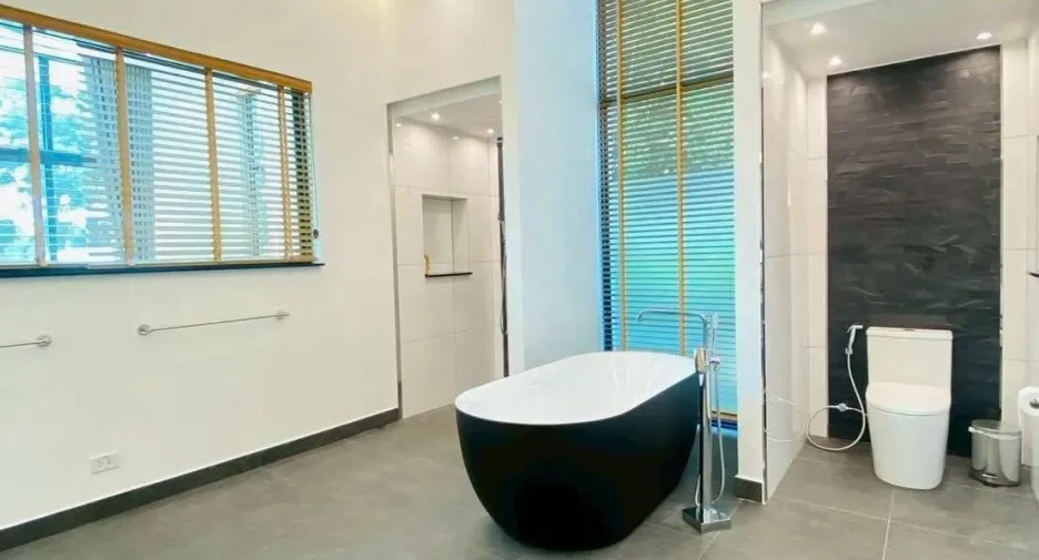 À vendre 3 chambres villa à Bang Lamung, Chonburi