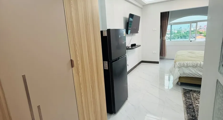 For sale 1 bed condo in Bang Lamung, Chonburi