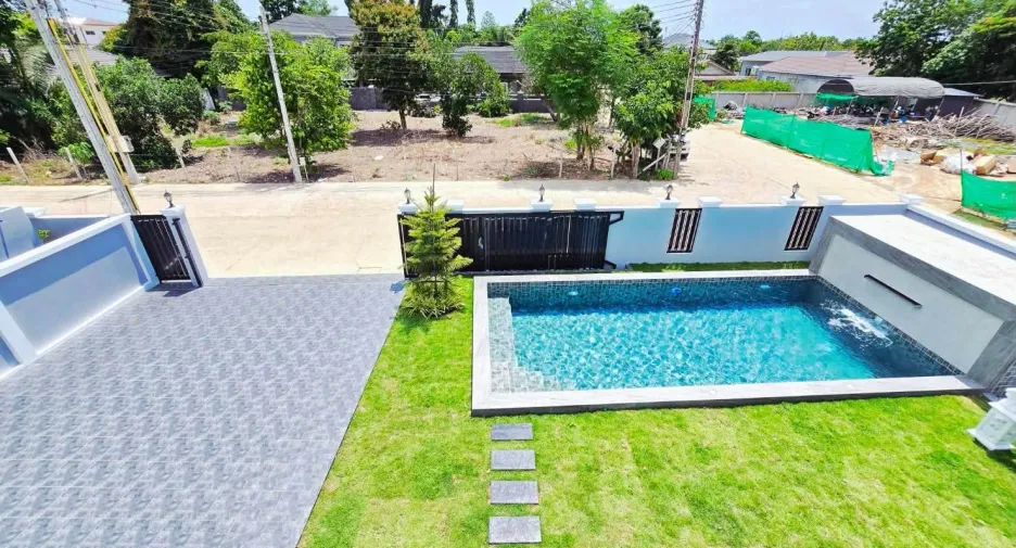 出售 4 卧室 别墅 在 Bang Lamung, Chon Buri