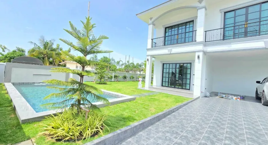 出售 4 卧室 别墅 在 Bang Lamung, Chon Buri