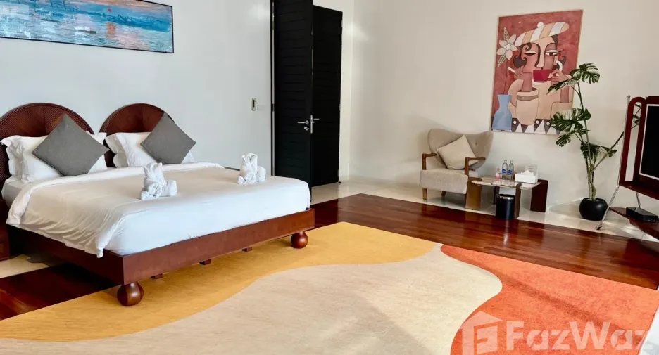 For sale and for rent 6 bedrooms villa in Thalang, Phuket