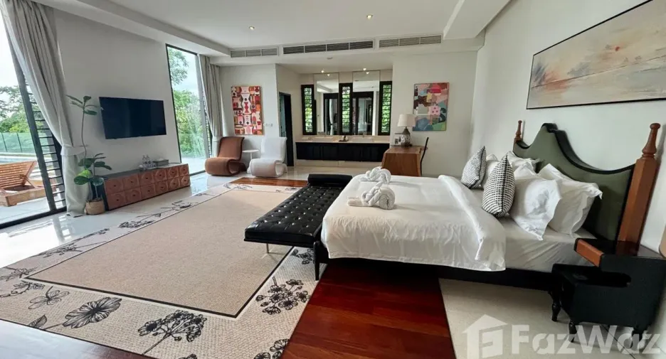 For sale and for rent 6 bedrooms villa in Thalang, Phuket