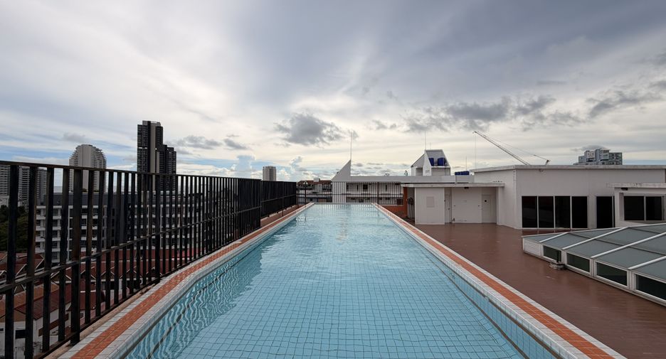 For sale 2 bedrooms condo in Bang Lamung, Chonburi