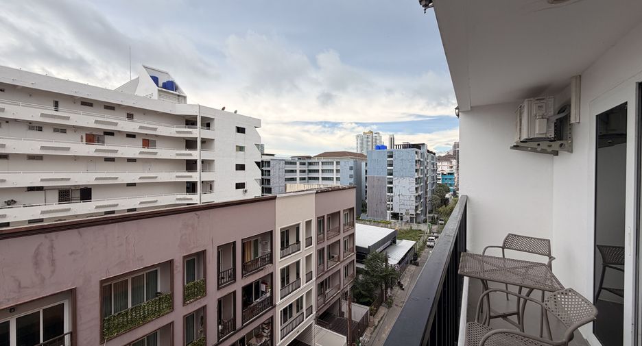 For sale 2 bedrooms condo in Bang Lamung, Chonburi