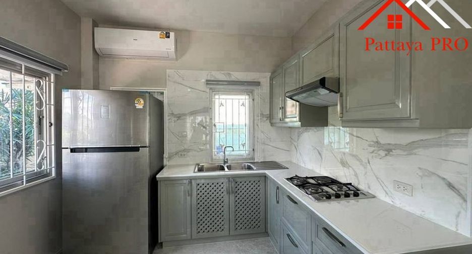 Haus zur Miete mit 3 Zimmer in Bang Lamung, Chonburi