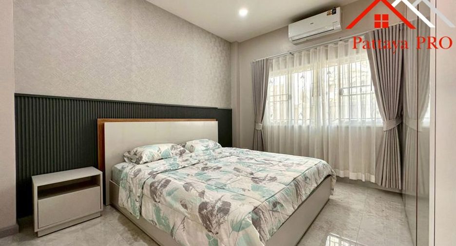 Haus zur Miete mit 3 Zimmer in Bang Lamung, Chonburi