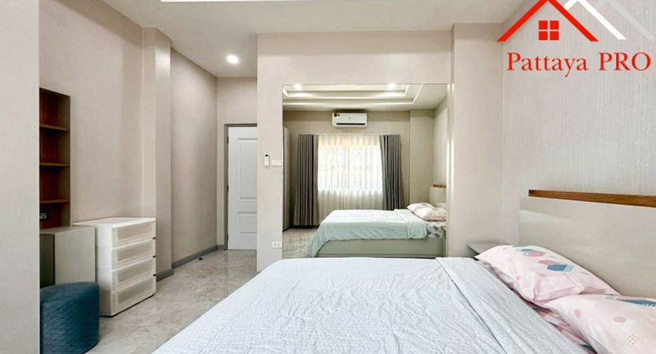 Haus zur Miete mit 3 Zimmer in Bang Lamung, Chonburi