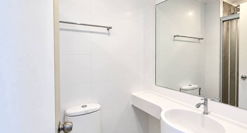 For sale 1 bed condo 