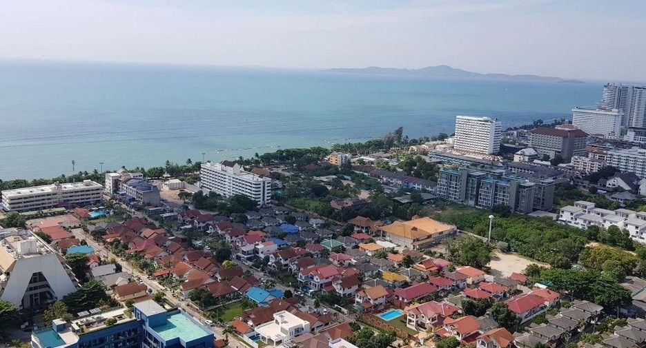 For sale 2 bedrooms condo in Jomtien, Pattaya