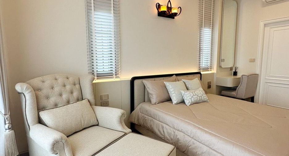 For sale 5 bedrooms villa in Bang Lamung, Chonburi