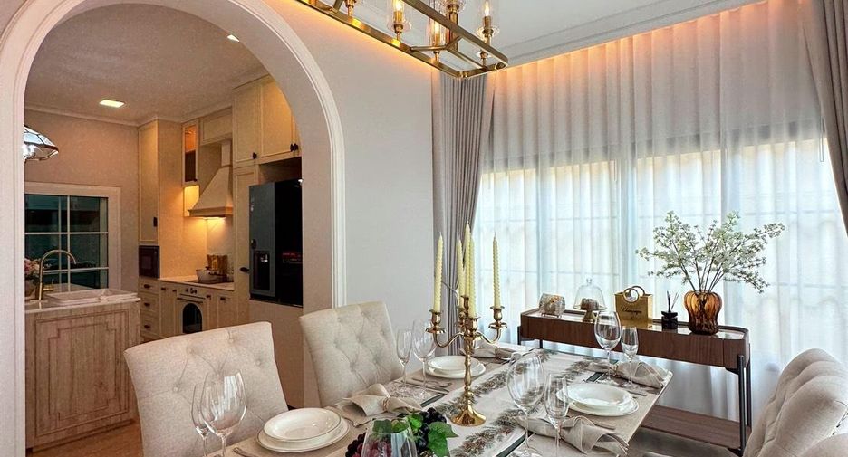 For sale 5 bedrooms villa in Bang Lamung, Chonburi