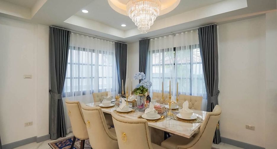 For sale 4 bedrooms villa in Bang Lamung, Chonburi