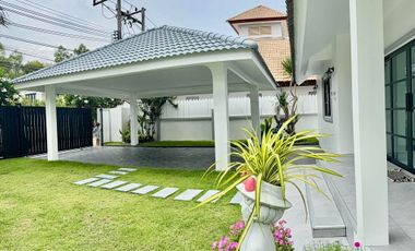 For sale 4 bedrooms villa in Bang Lamung, Chonburi
