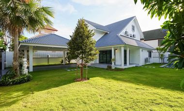 For sale 4 bedrooms villa in Bang Lamung, Chonburi