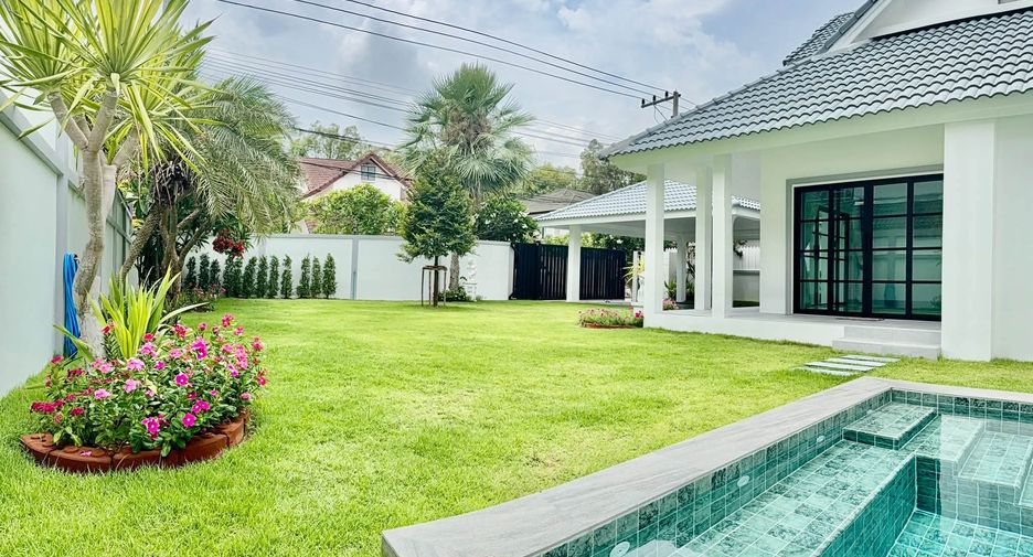 For sale 4 bedrooms villa in Bang Lamung, Chonburi