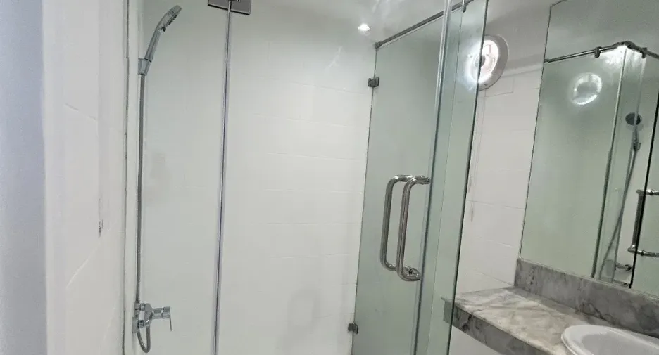 ขาย 2 ห้องนอน คอนโด ใน วัฒนา, กรุงเทพฯ
