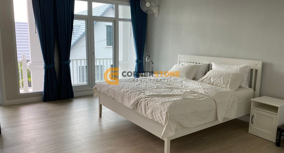 For rent 3 bedrooms house in Na Jomtien, Pattaya