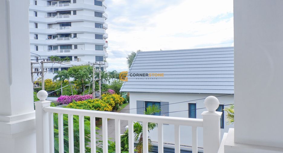 For rent 3 bedrooms house in Na Jomtien, Pattaya