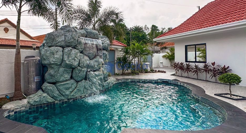 出售 4 卧室 独立屋 在 Bang Lamung, Chon Buri