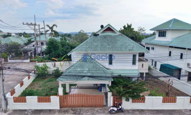 Haus zum Kauf mit 4 Zimmer in Bang Lamung, Chonburi