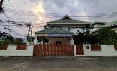 出售 4 卧室 独立屋 在 Bang Lamung, Chon Buri