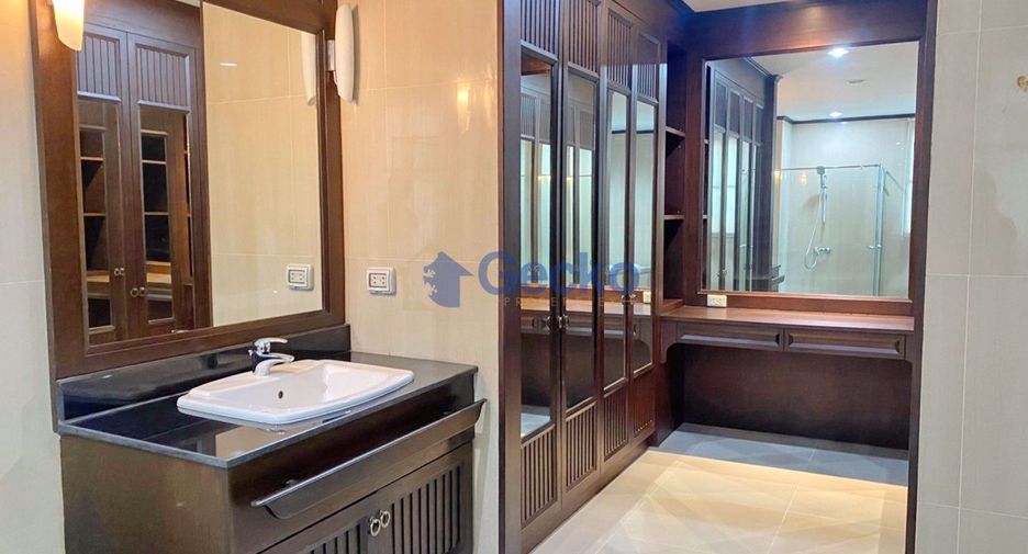 Condo en alquiler de 2 habitaciones en Bang Lamung, Chonburi