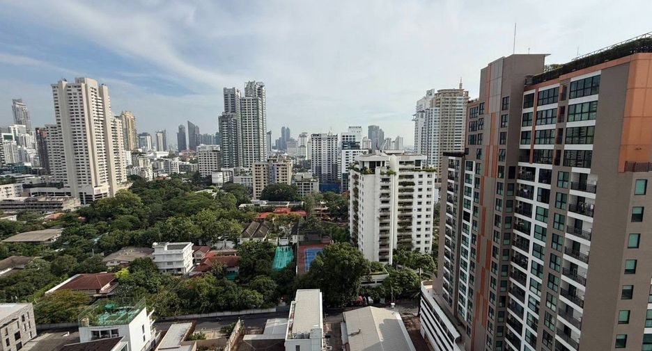 Wohnung zur Miete mit 2 Zimmer in Watthana, Bangkok