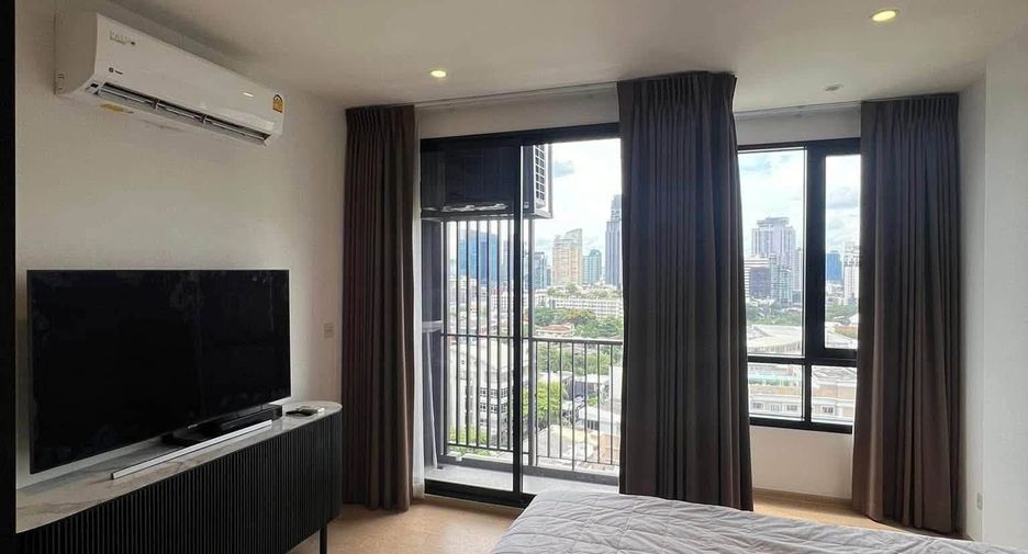 For rent 1 bed condo in Watthana, Bangkok