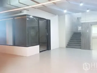 出租 商业空间 在 Watthana, 曼谷
