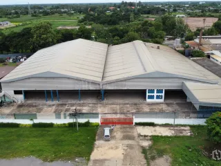 À louer entrepôt à Mueang Nakhon Pathom, Nakhon Pathom