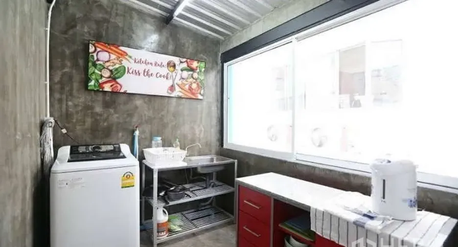 Büro zur Miete mit 5 Zimmer in Khlong Toei, Bangkok